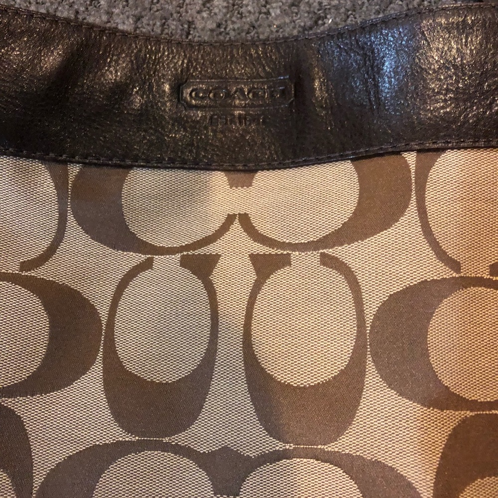 Coach Handbag - Picture 2 of 6